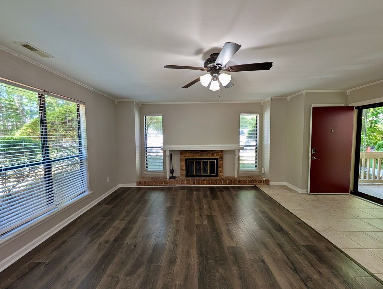 311 New Kent Pl - Photo 6 of 18