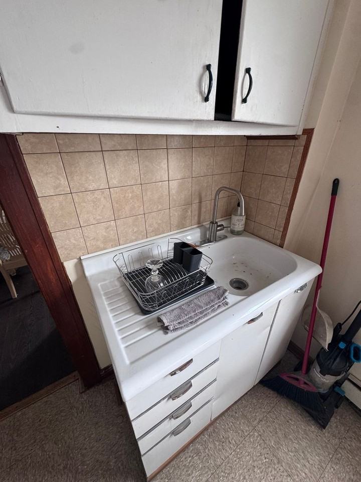 13243 S Baltimore Ave - Photo 6 of 11