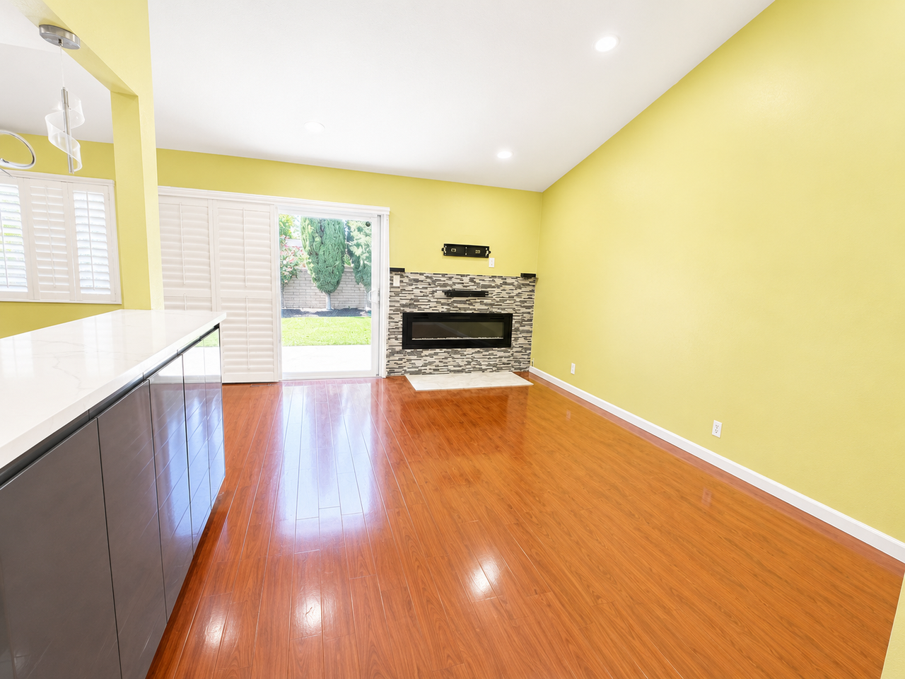 3243 Cade Dr - Photo 5 of 17