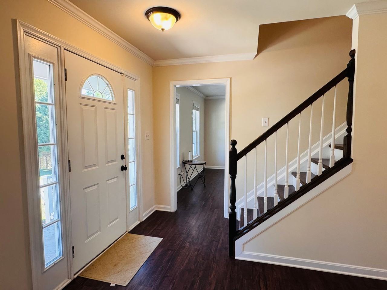5 Averil Ct - Photo 3 of 50