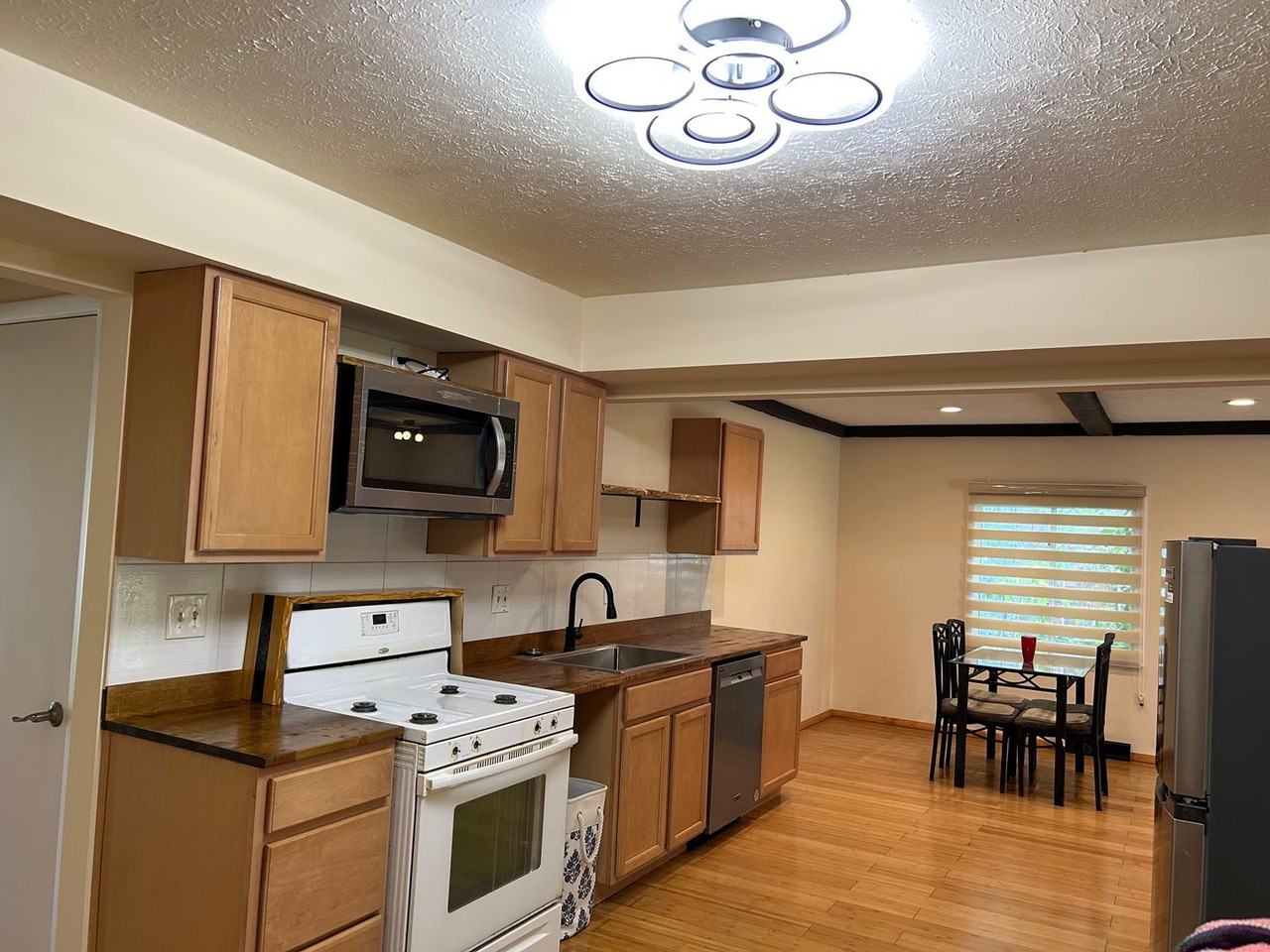 1620 Brainard Rd - Photo 2 of 44