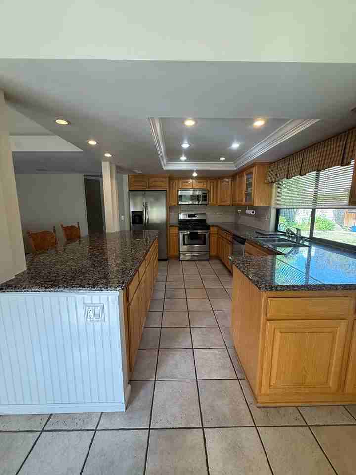 2966 Chippewa Ave - Photo 3 of 18