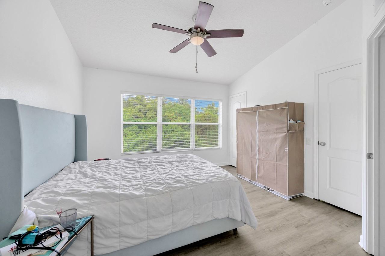4427 Barnstead Dr - Photo 3 of 50