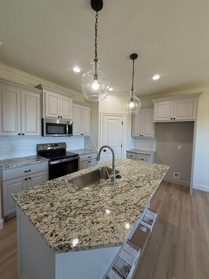 6901 Glen Abbey - Photo 6 of 24
