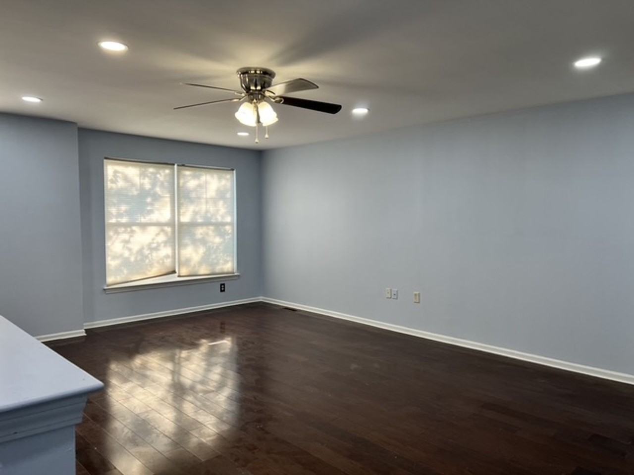605 N 44th St - Photo 2 of 26