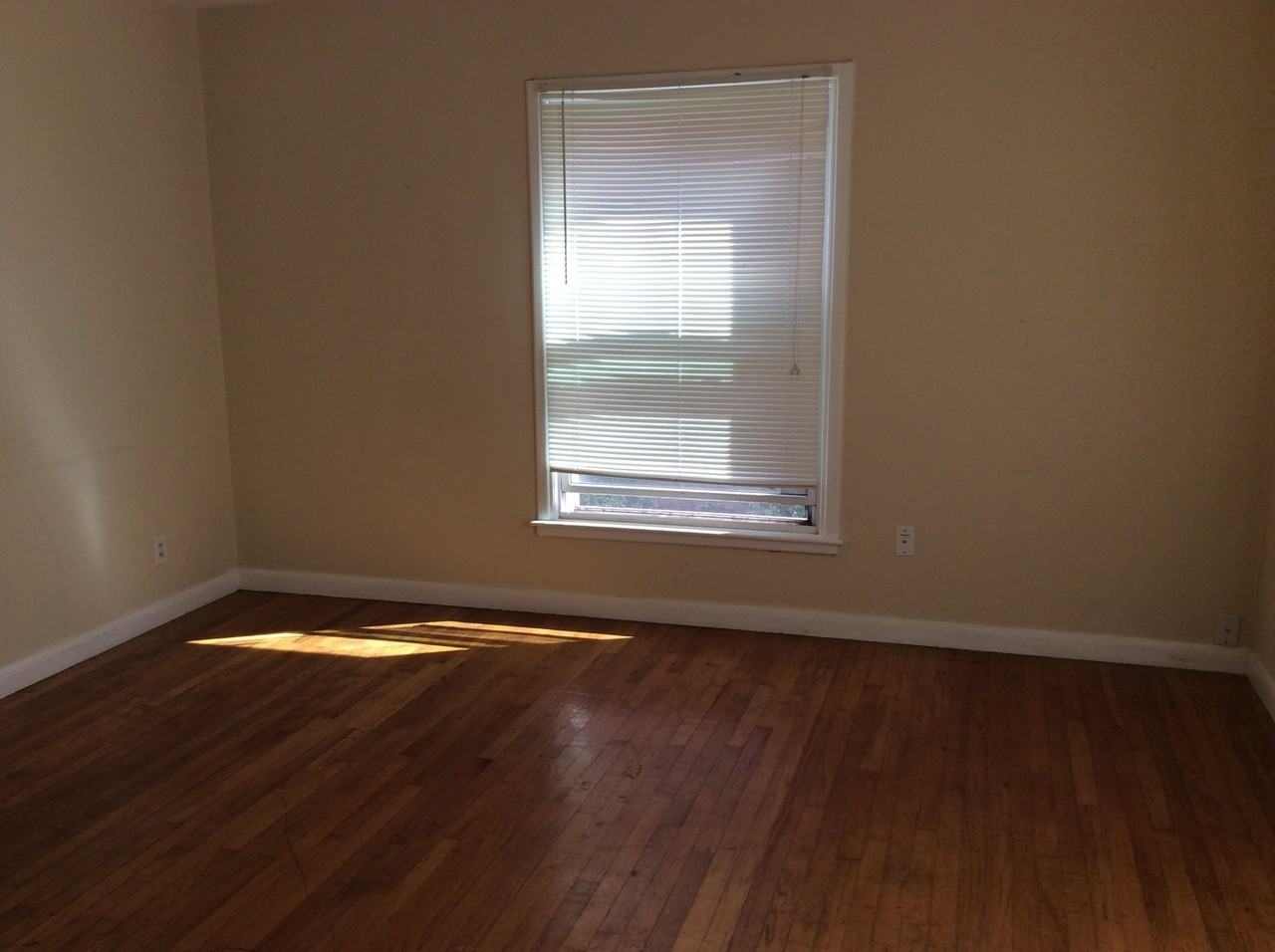 2636.5 Capitol Avenue - Photo 3 of 10