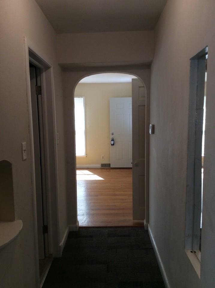 2636.5 Capitol Avenue - Photo 5 of 10