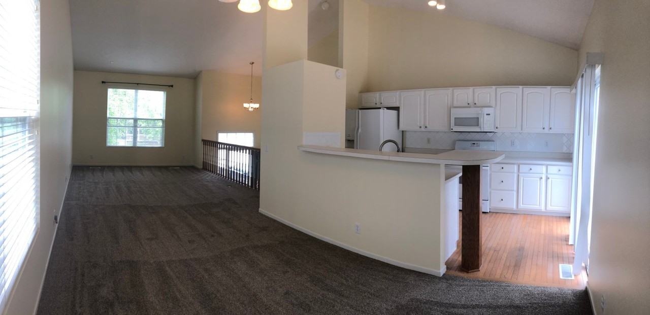 2913 Rahn Blvd - Photo 5 of 14