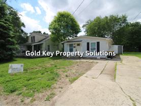 535 Woodlawn Dr - Photo 1 of 1
