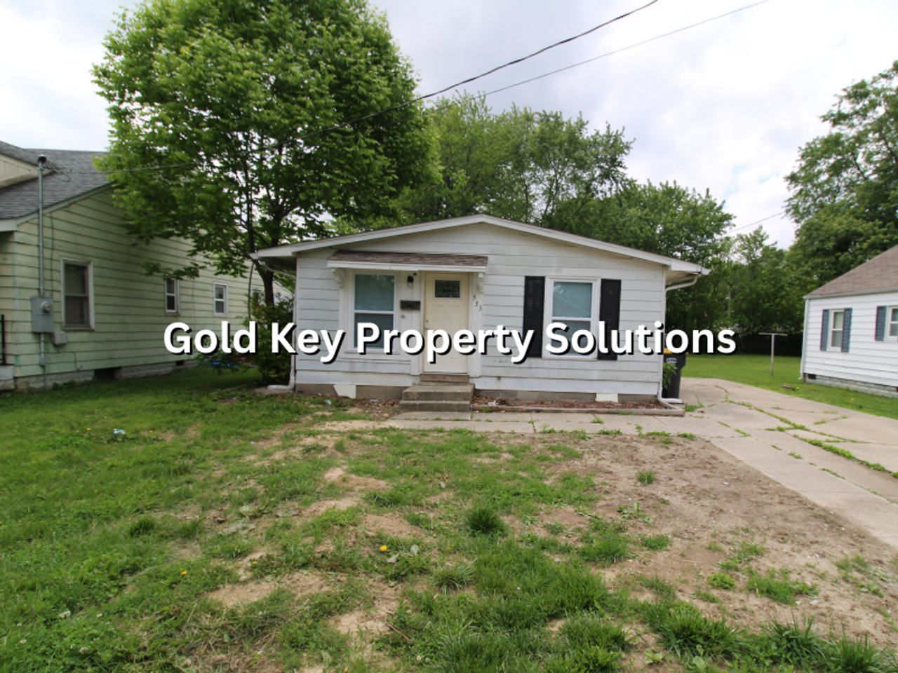 535 Woodlawn Dr - Photo 3 of 18