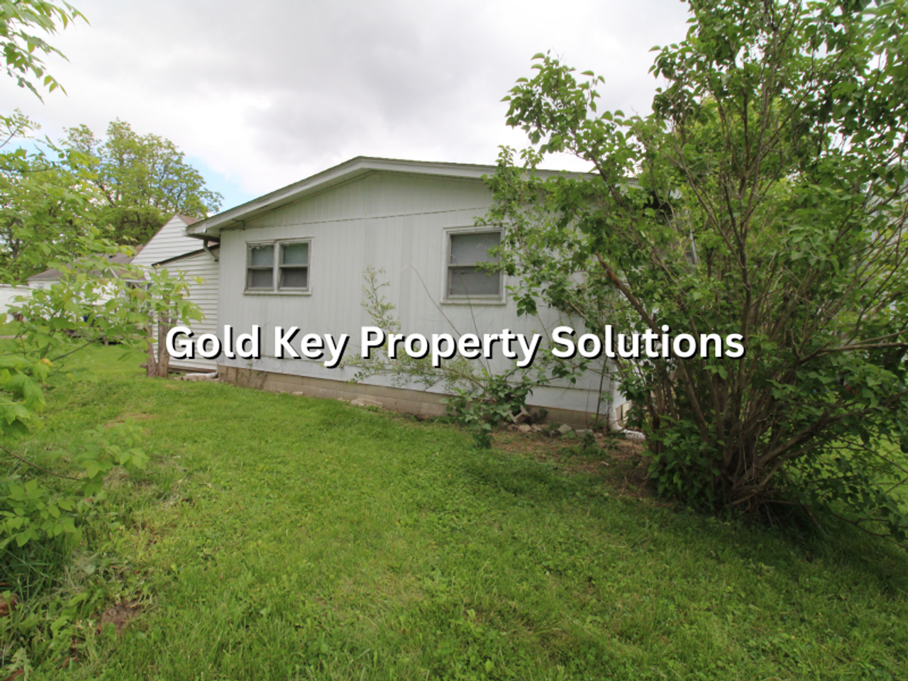 535 Woodlawn Dr - Photo 4 of 18