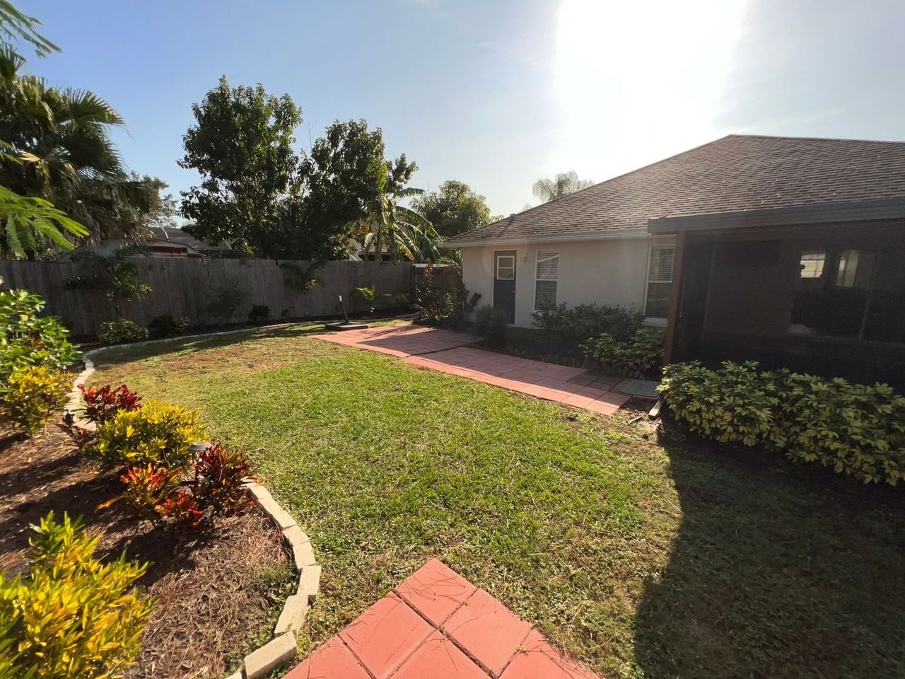 2620 Regency Oak Ln - Photo 2 of 44