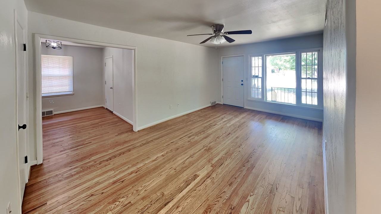 314 E Lincoln Ave - Photo 6 of 17