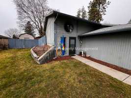 featured image of 2603 N 8th St