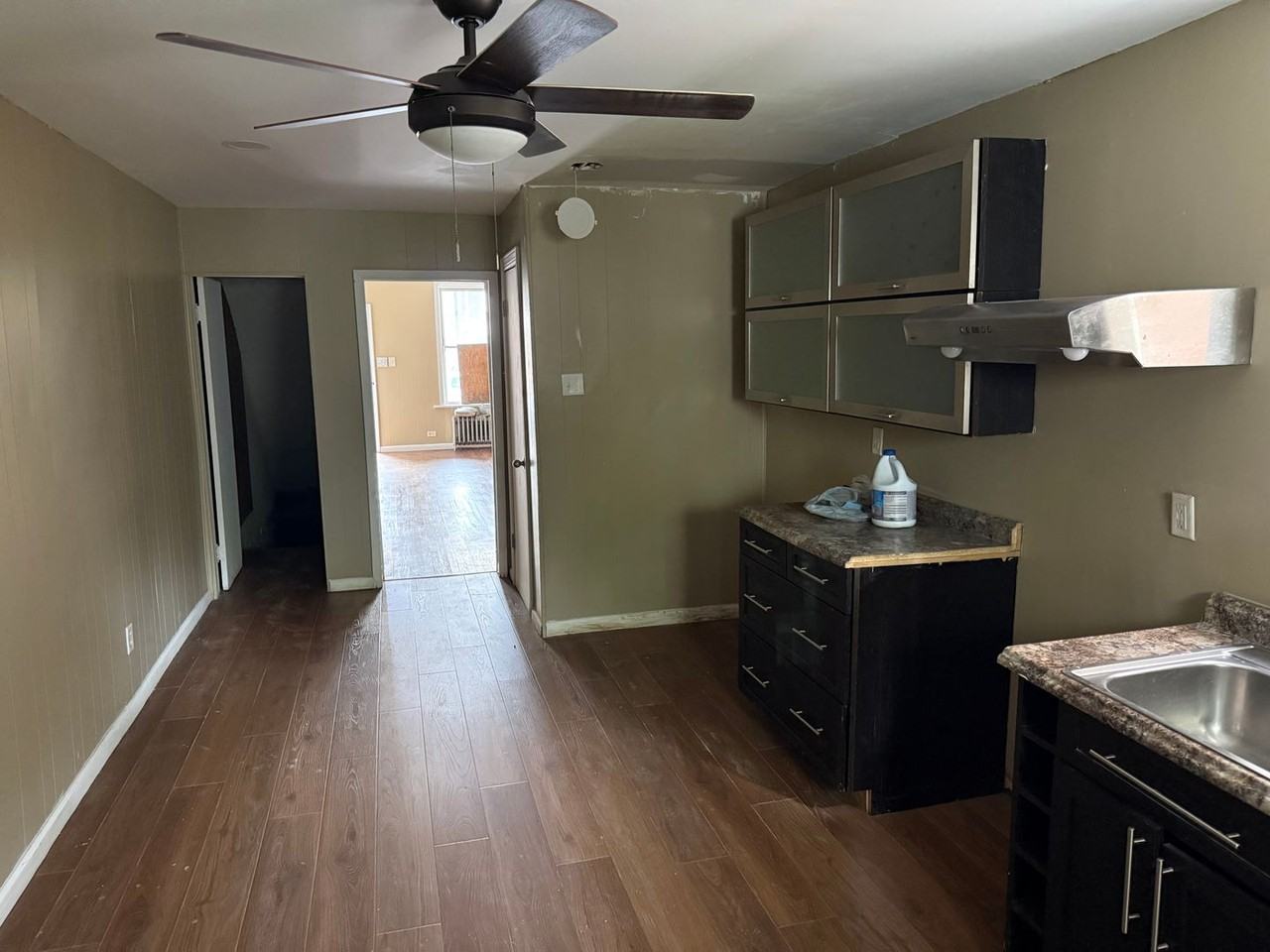2715 N 6th St - Photo 5 of 14