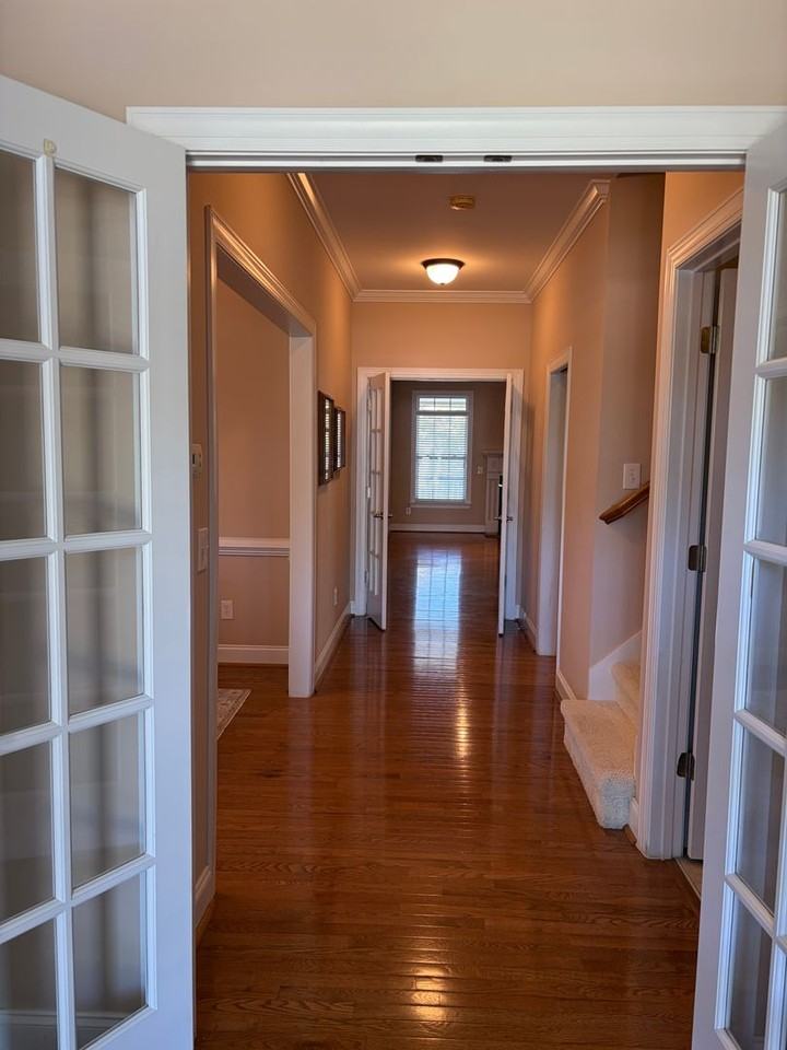 125 Gramercy Ct - Photo 3 of 31