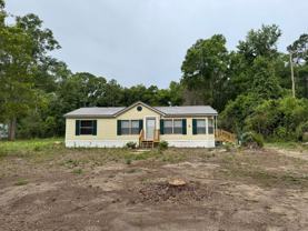 3 Leslie Cir - Photo 1 of 1