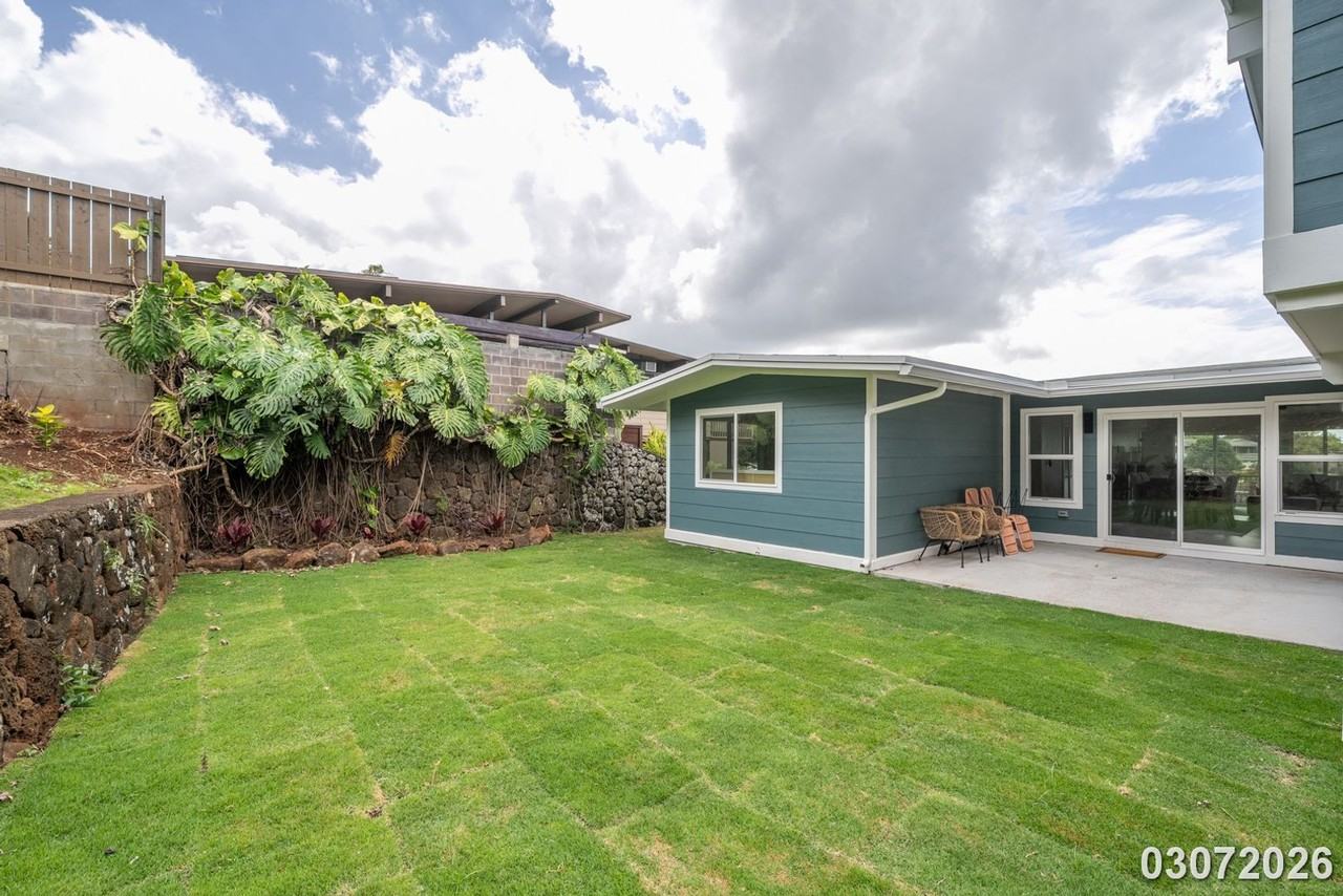 99-1052 Manako Pl - Photo 3 of 29