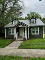 featured image of 1606 W Broadway Blvd
