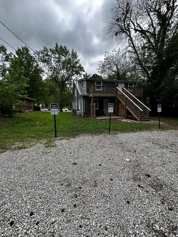 1606 W Broadway Blvd - Photo 6 of 6