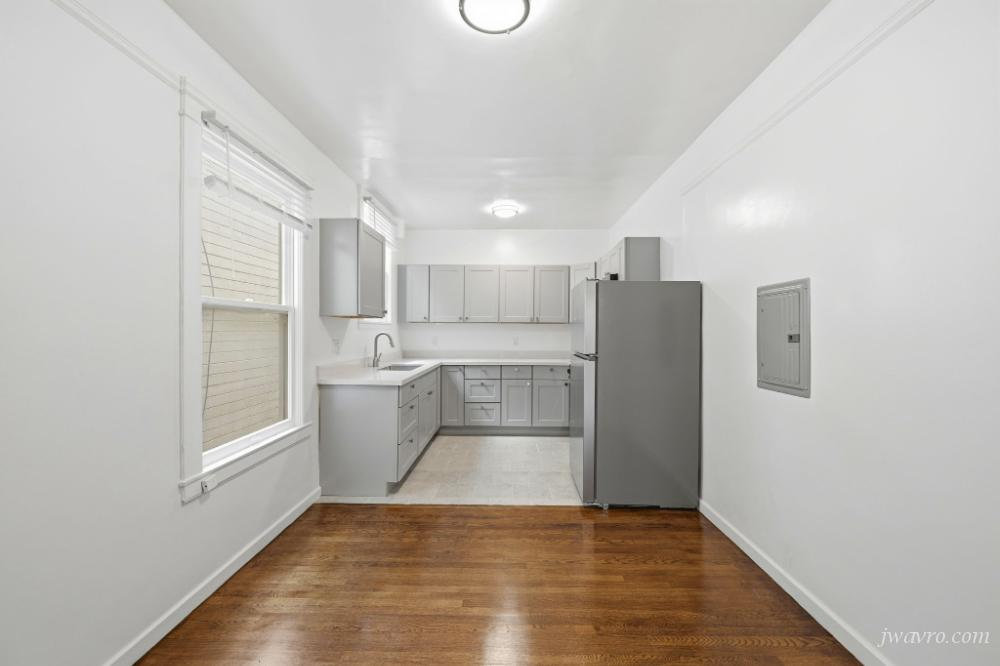 16th Avenue & Irving Street - Photo 5 of 14