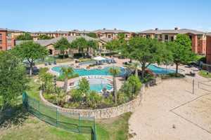 featured image of 650 Leora Ln