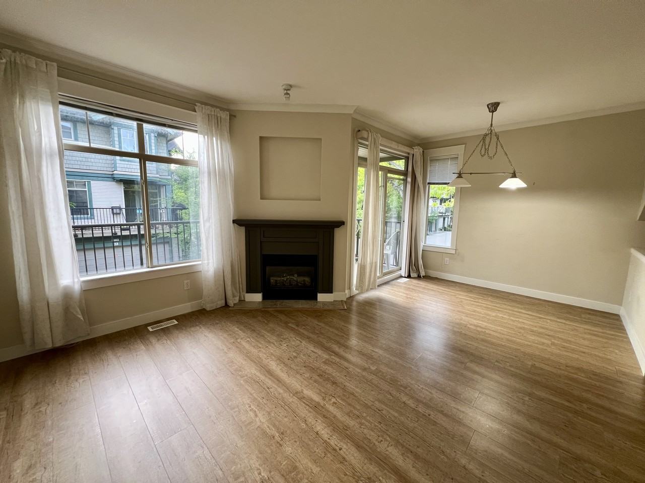 6233 Birch Street - Photo 2 of 24