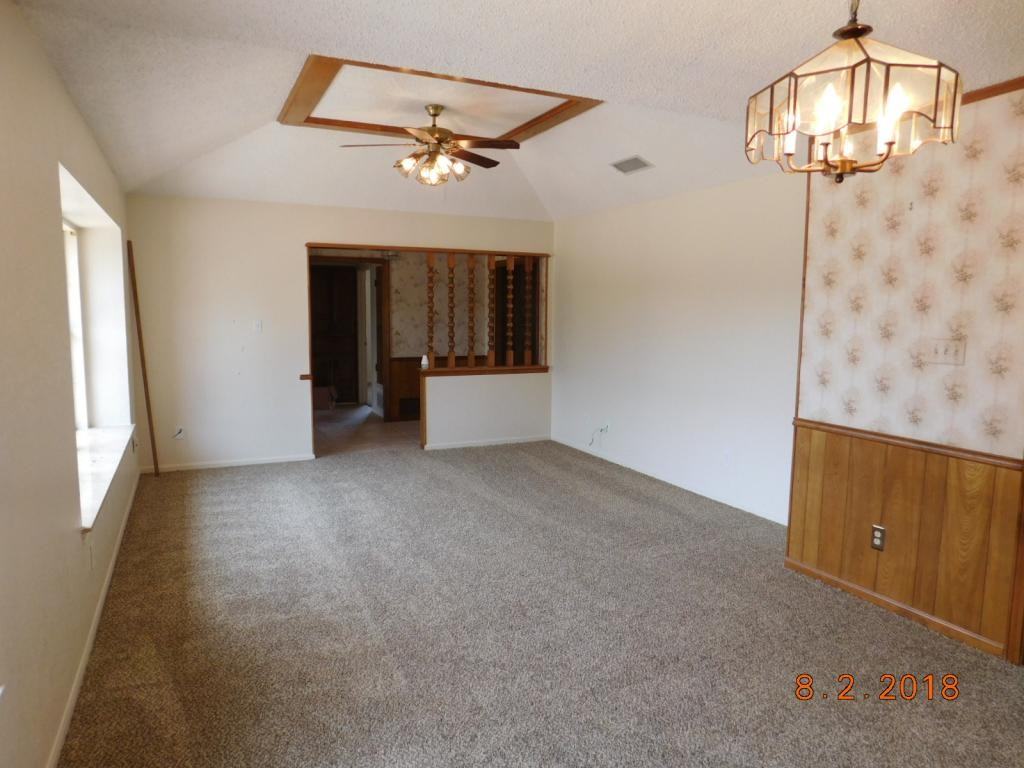 2315 E Business 190 - Photo 5 of 50