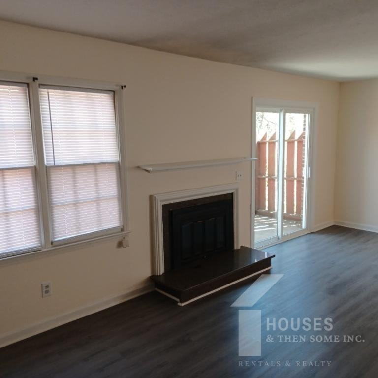 55 Summercreek Dr - Photo 6 of 20