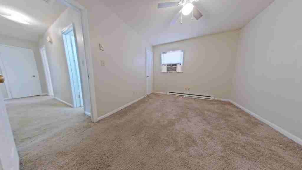 1105 Meadowbrook Blvd - Photo 5 of 9