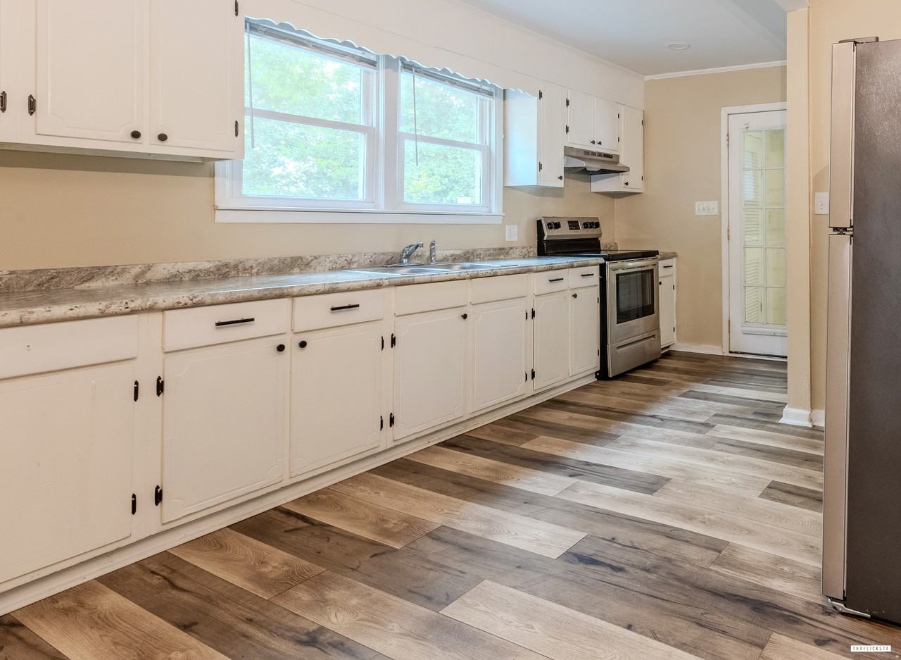 79 Rose Dr #101 - Photo 2 of 14