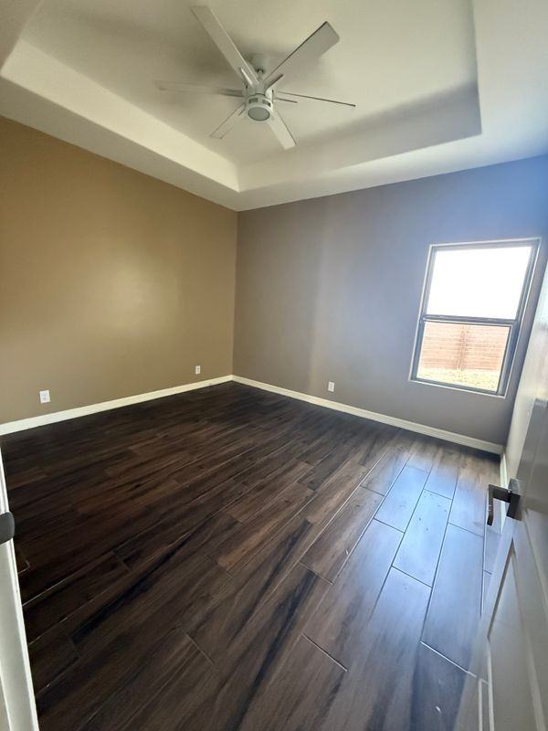 1930 Castillo St - Photo 2 of 10
