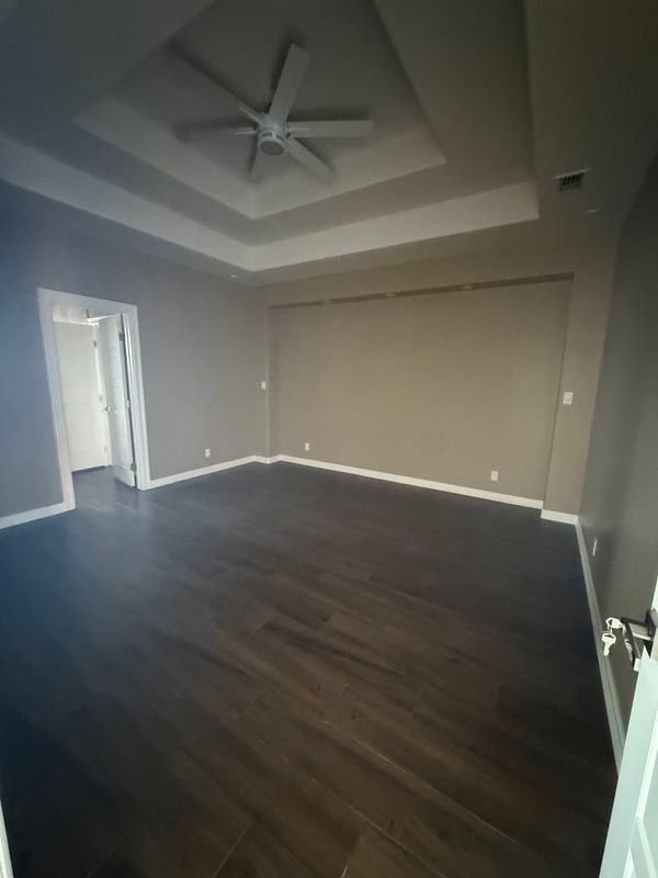 1930 Castillo St - Photo 5 of 10