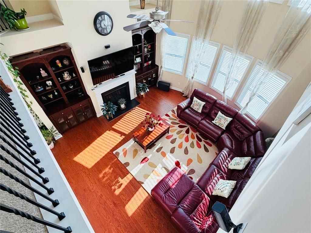 4415 Highfield Dr - Photo 3 of 17