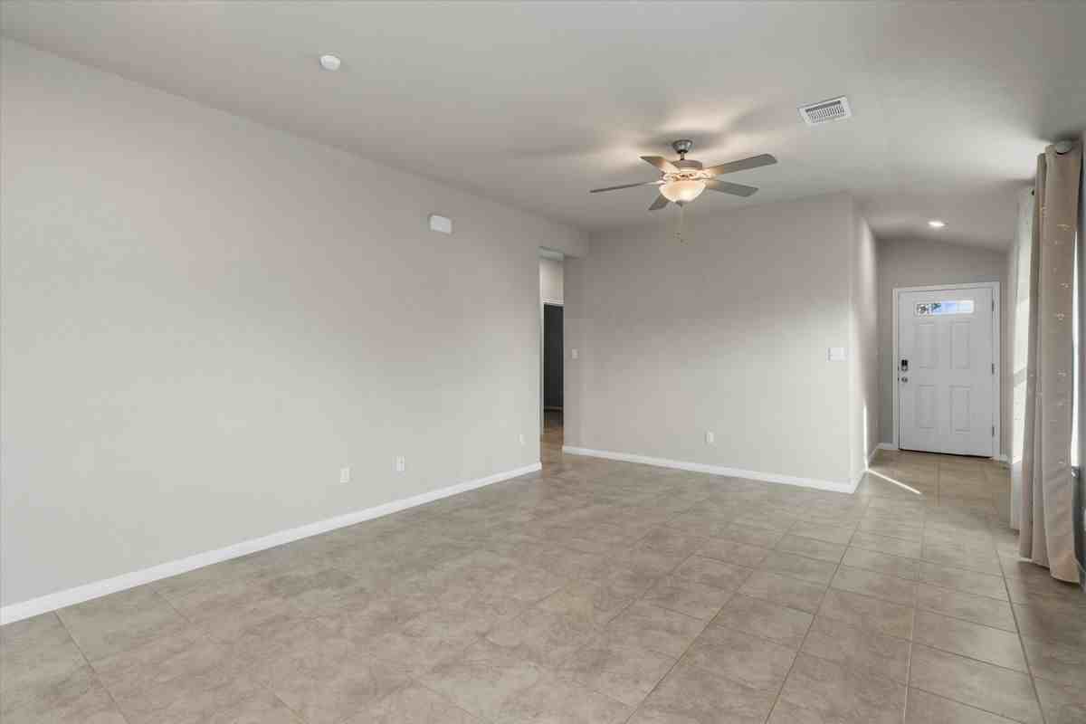 213 Wild Spur Ln - Photo 2 of 24
