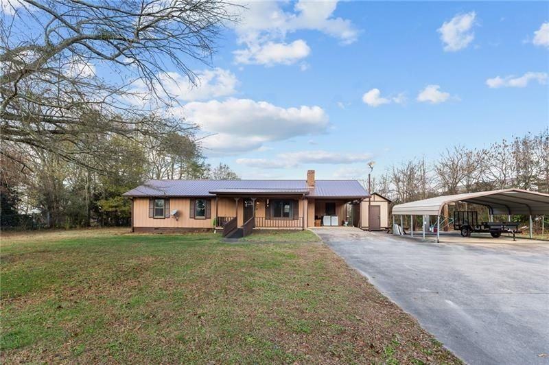 3685 Settingdown Rd - Photo 3 of 39