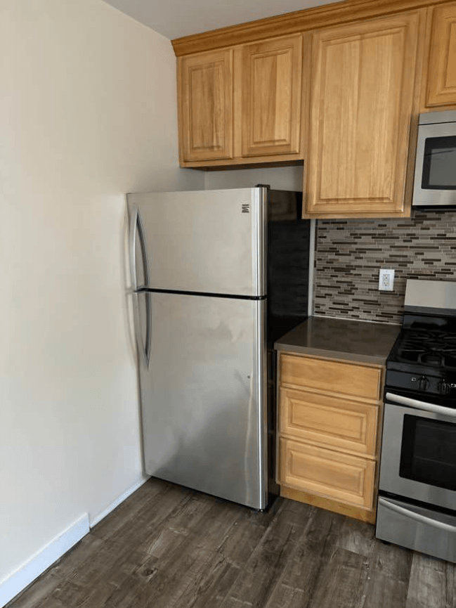6401 S Victoria Ave - Photo 3 of 11