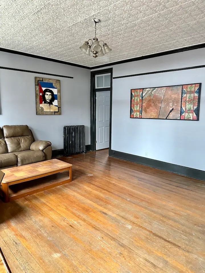 220 E State St #4 - Photo 2 of 11