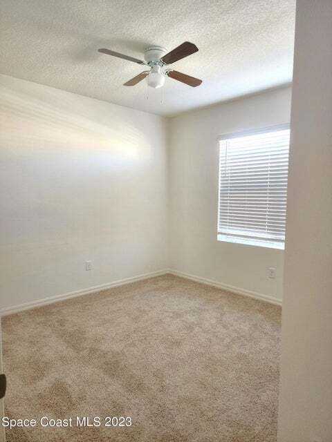4925 Amasa Cir - Photo 3 of 20