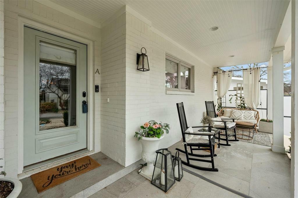 2802 Warren St #A - Photo 3 of 24