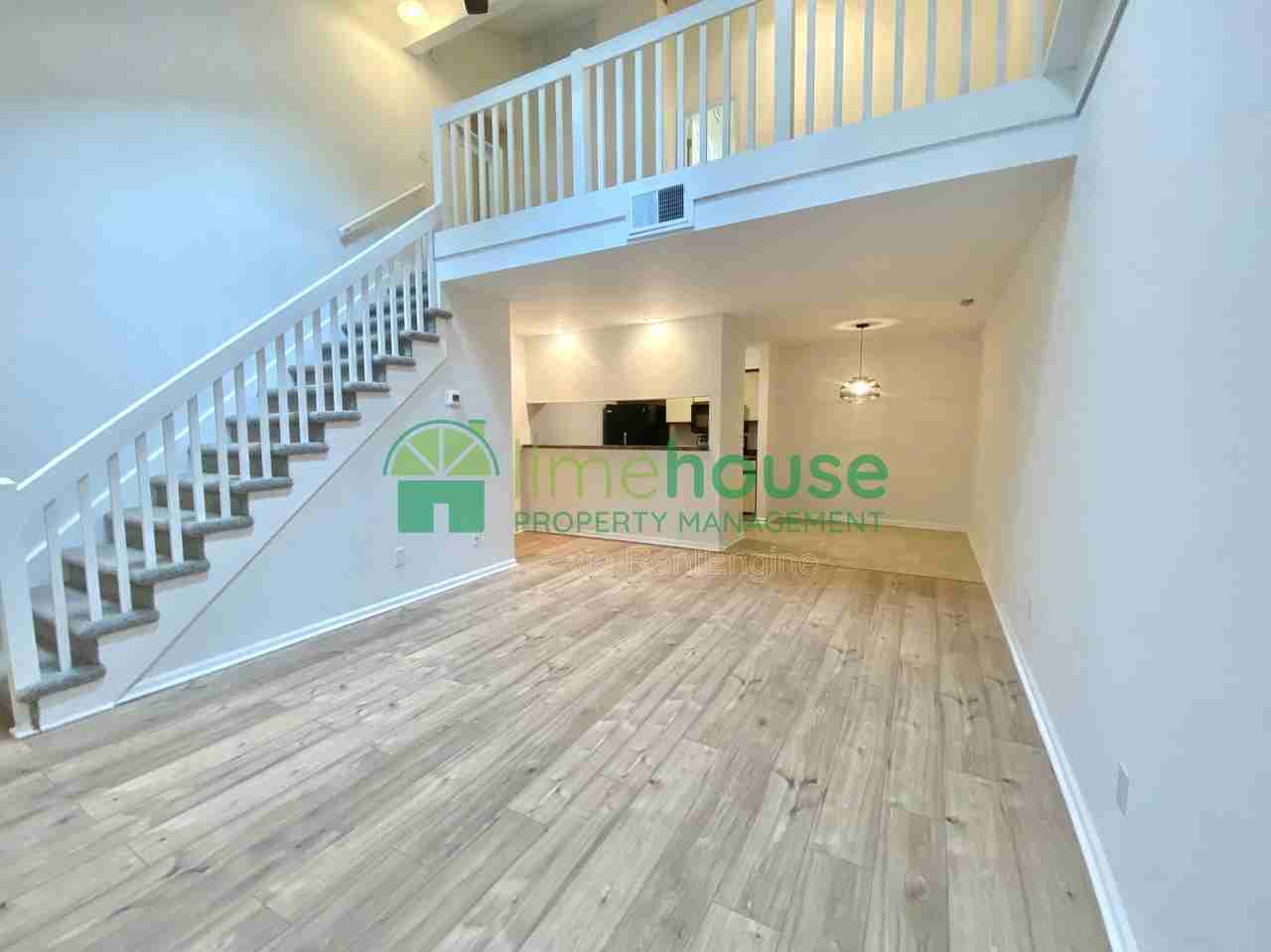 905 Saint Andrews Reach #B - Photo 4 of 14