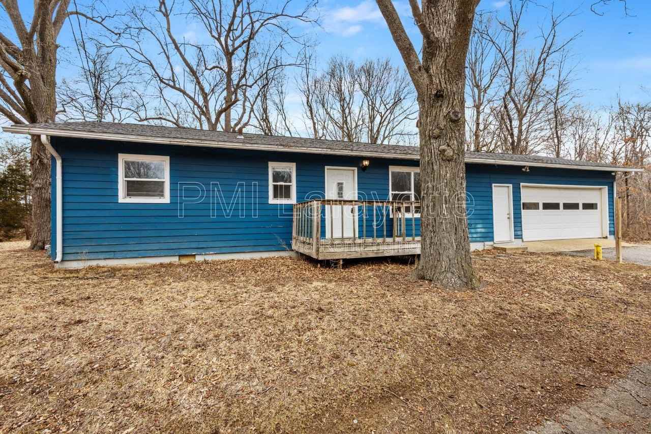 5318 E 200 N - Photo 2 of 16
