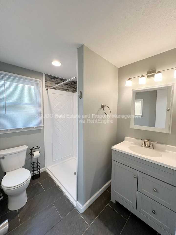 6008 Melrose Ln - Photo 7 of 14