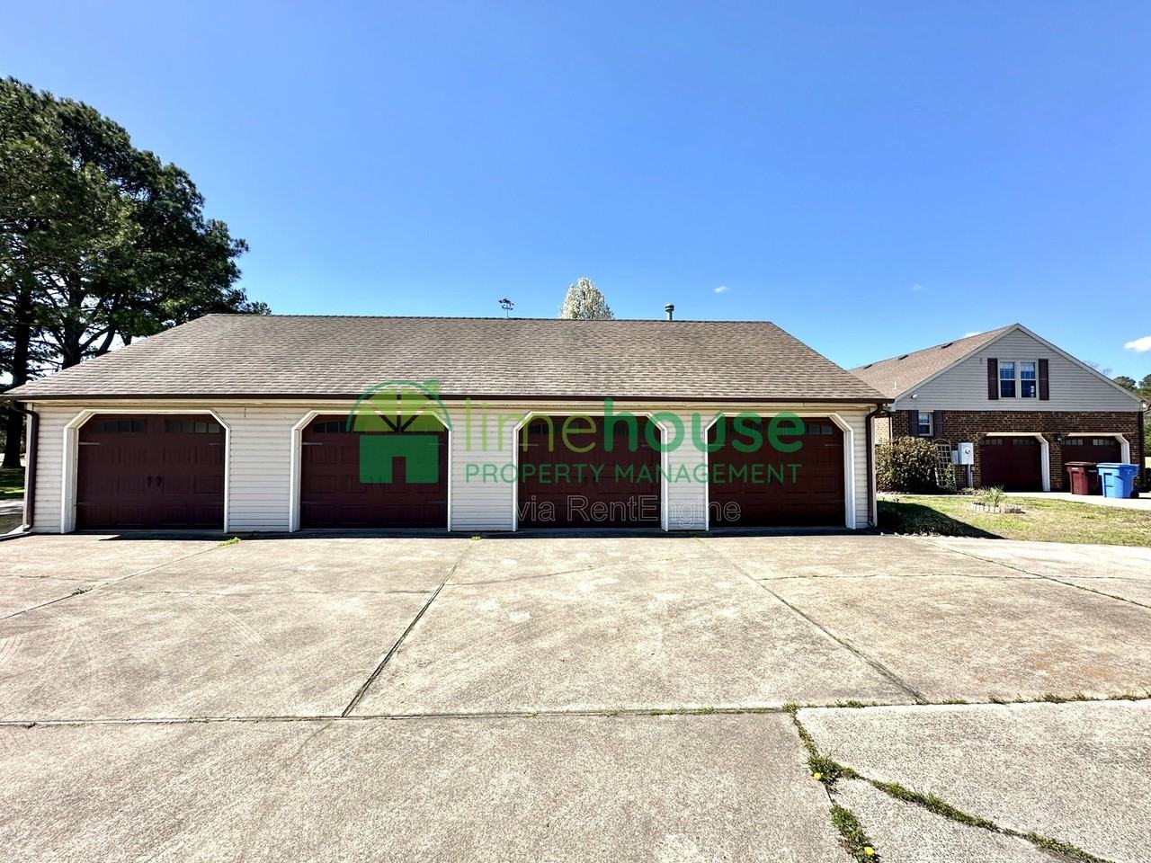 700 Middle Ridge Dr - Photo 2 of 20