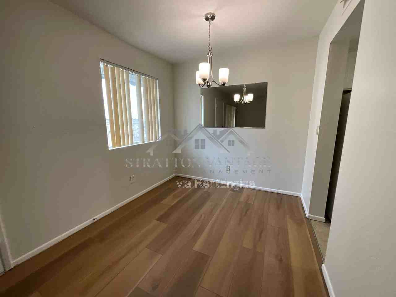 12123 W Bell Rd #313 - Photo 7 of 13