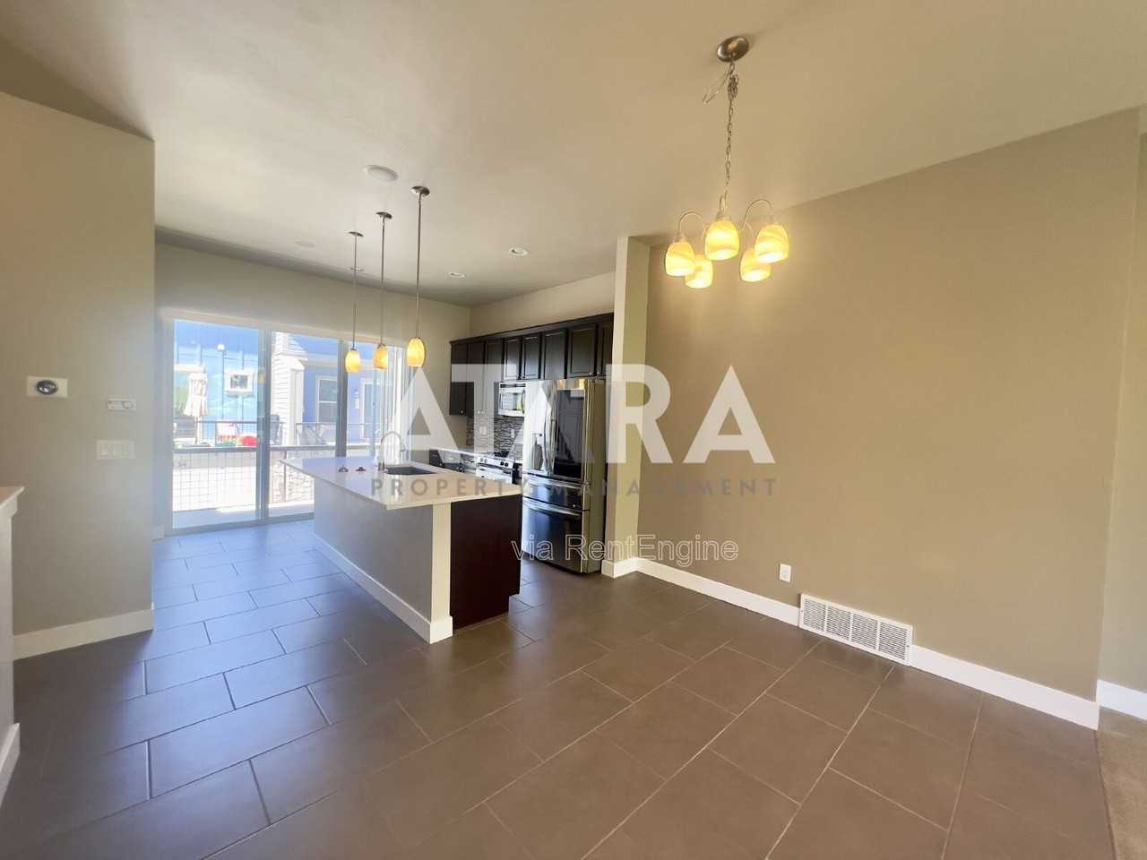 7533 S Vinci Pl - Photo 7 of 50