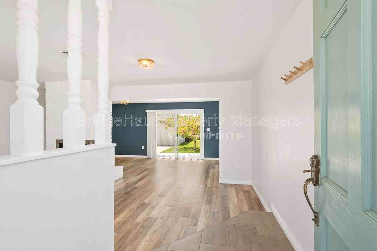 816 Oro St - Photo 5 of 28