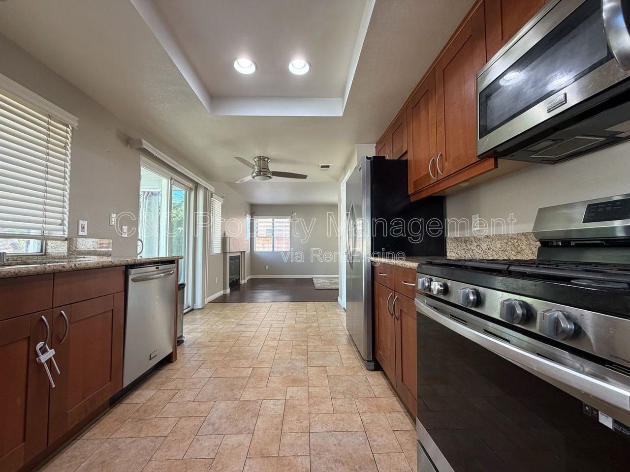 25052 Calle Viejo - Photo 5 of 19