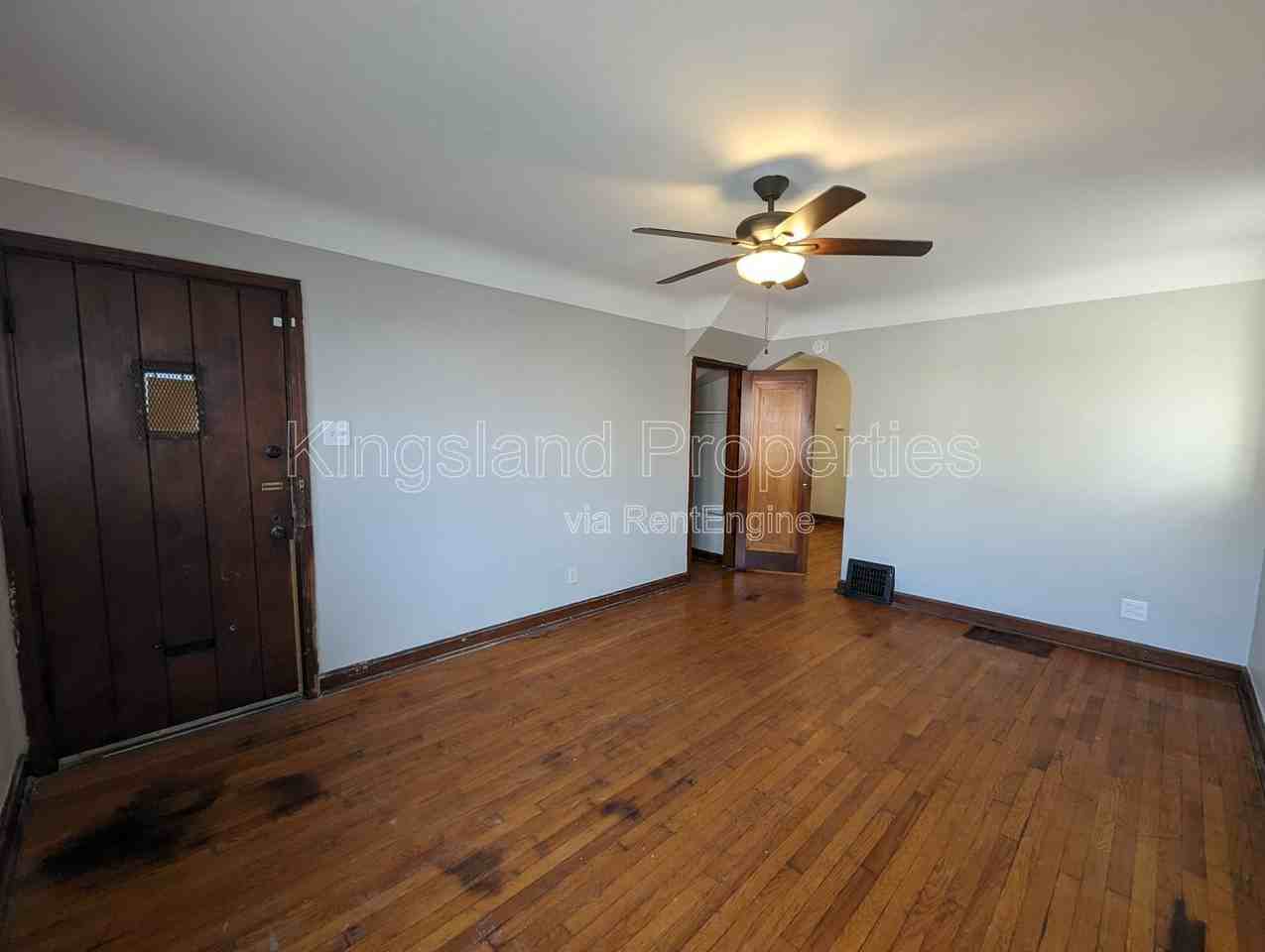 3910 Chippewa St #1F - Photo 2 of 10