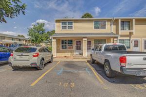featured image of 8911 Field St